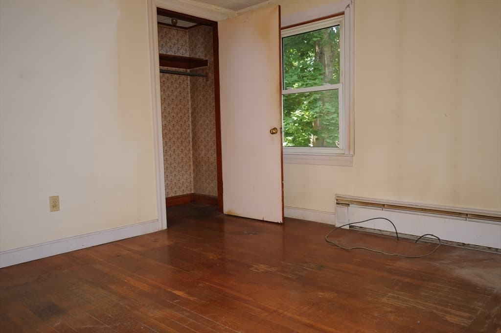 28 Pleasant St, Hanson MA 02341 photo 10