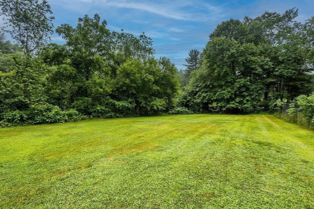 Single Family Residence at 17 Pine St, Bellingham MA 02019, Bellingham, photo 17 of 24