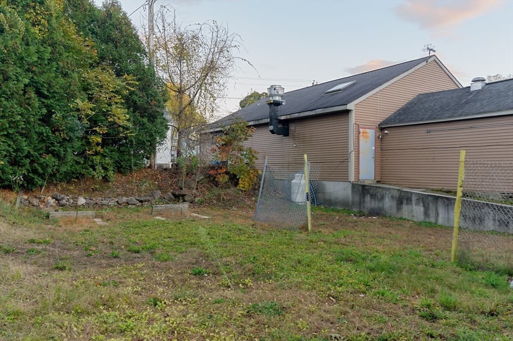58 Aspen St, Ware MA 01082 photo 11