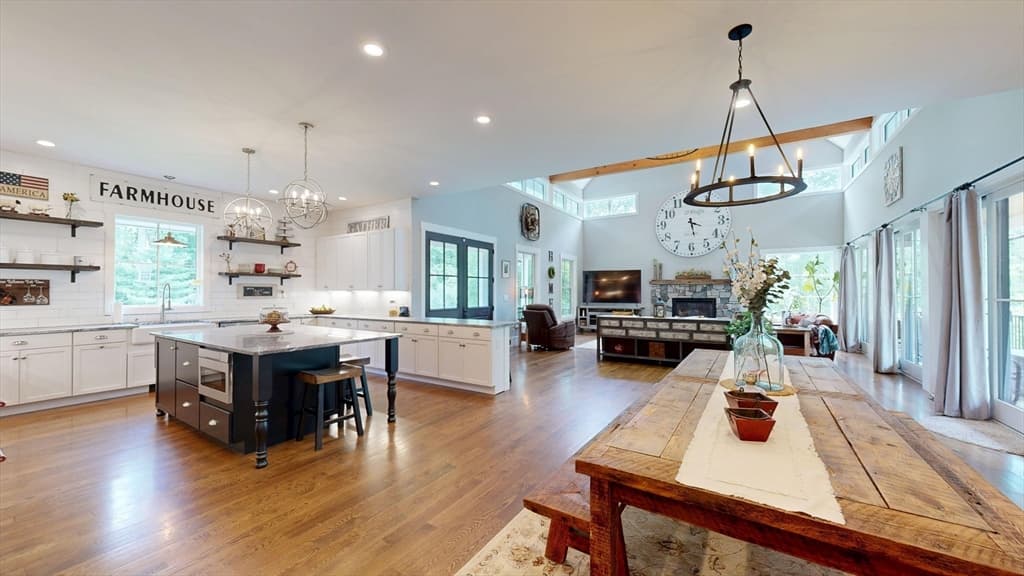 Single Family Residence at 5 Gold Crest Drive, North Reading MA 01864, North Reading, photo 12 of 42