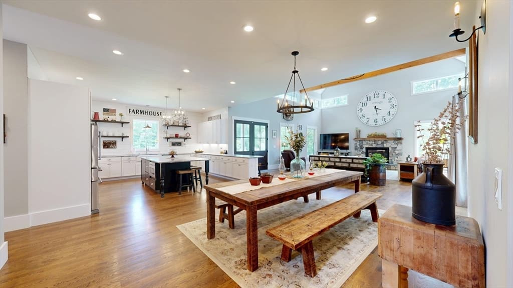 Single Family Residence at 5 Gold Crest Drive, North Reading MA 01864, North Reading, photo 11 of 42