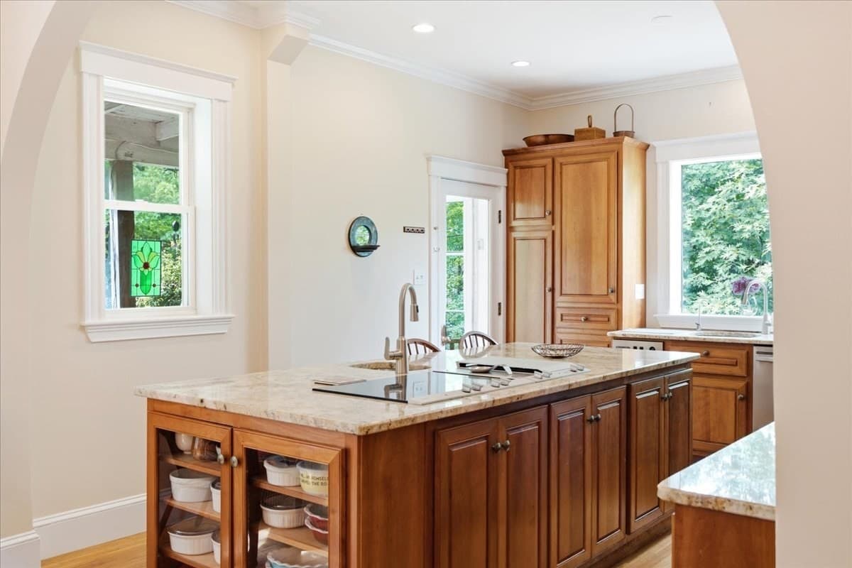 Condominium at 314 Newtonville Avenue # 4, Newton MA 02460, Newton, photo 9 of 19