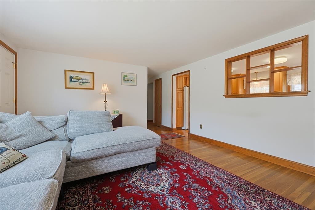 10 Meyer St, Boston MA 02131 photo 17