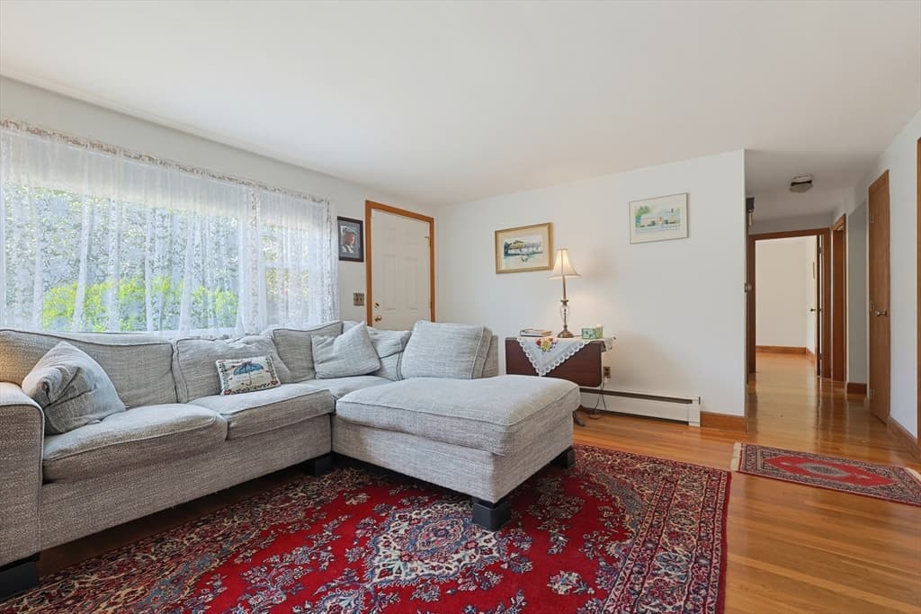 10 Meyer St, Boston MA 02131 photo 16