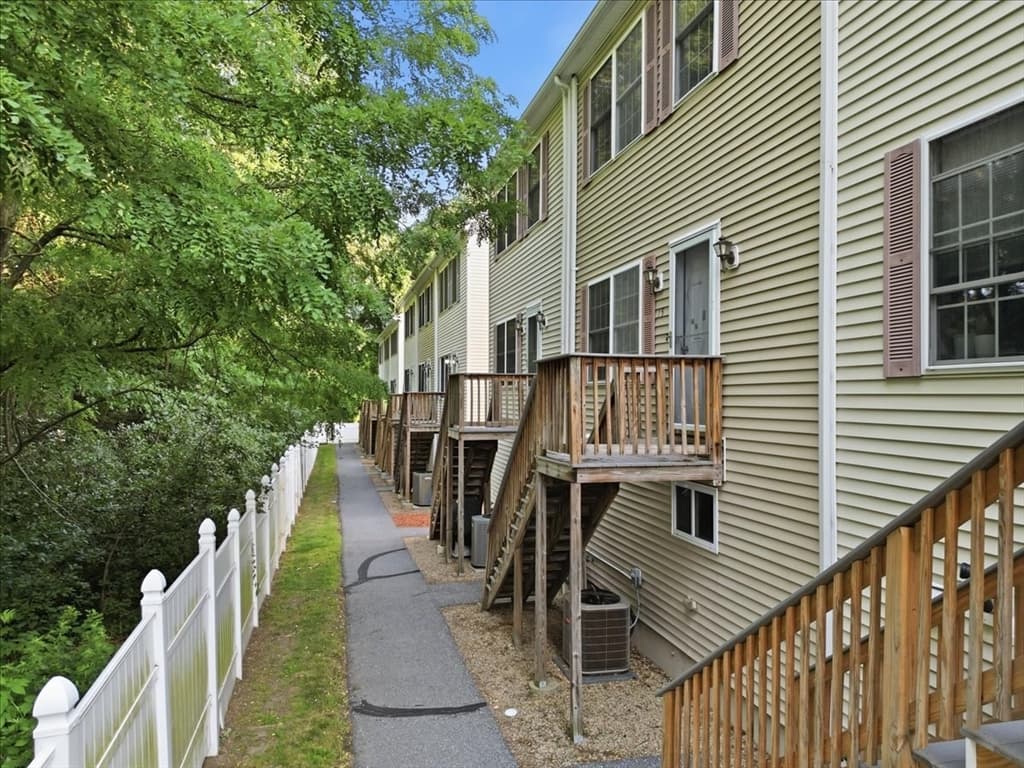 37 Glen Ave # 15, Chelmsford MA 01824 photo 5