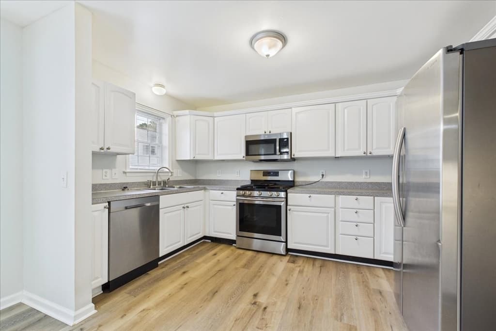 37 Glen Ave # 15, Chelmsford MA 01824 photo 9