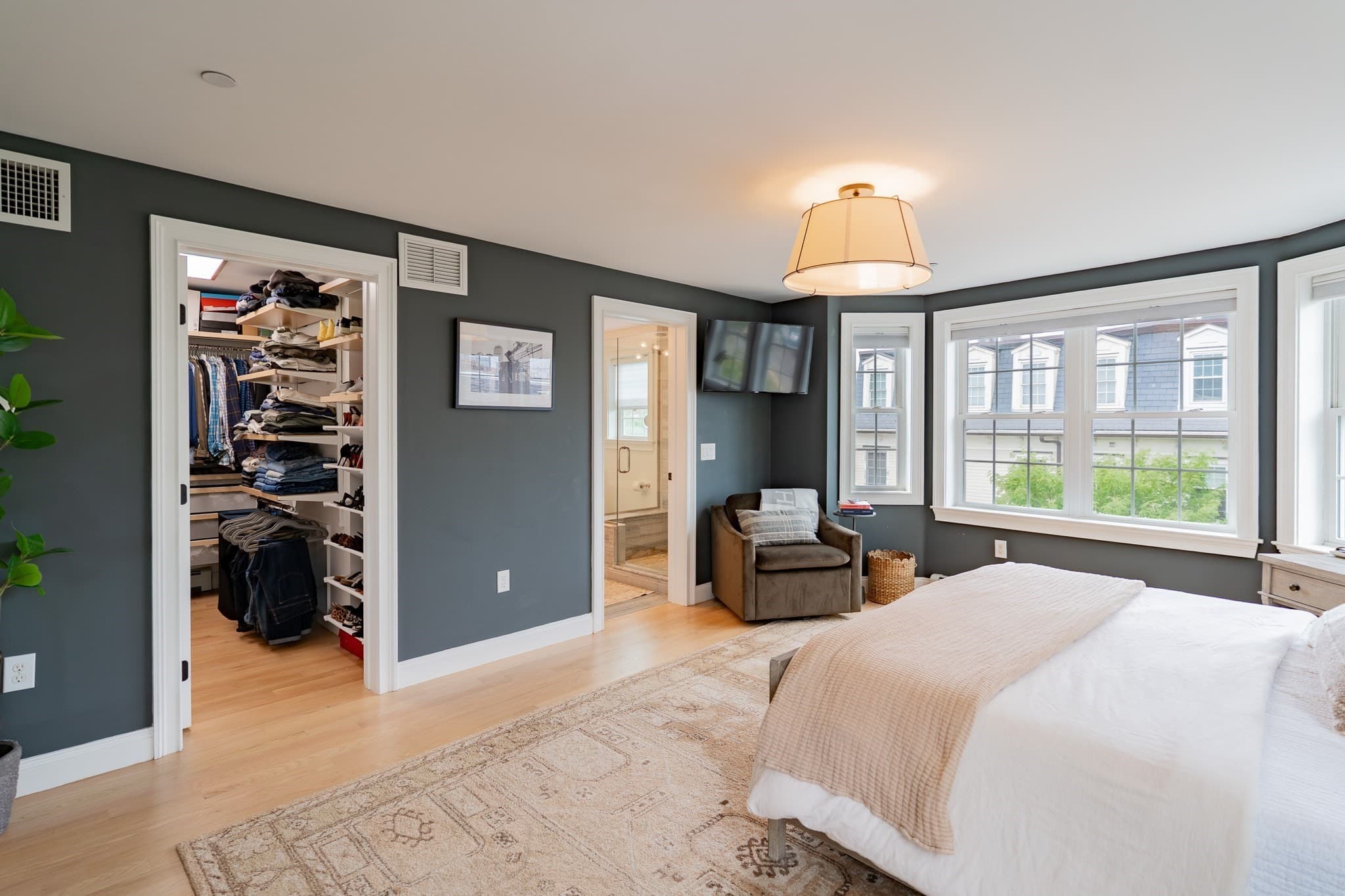 Condominium at 237 Bunker Hill St # 237, Boston MA 02129, Boston, photo 12 of 35