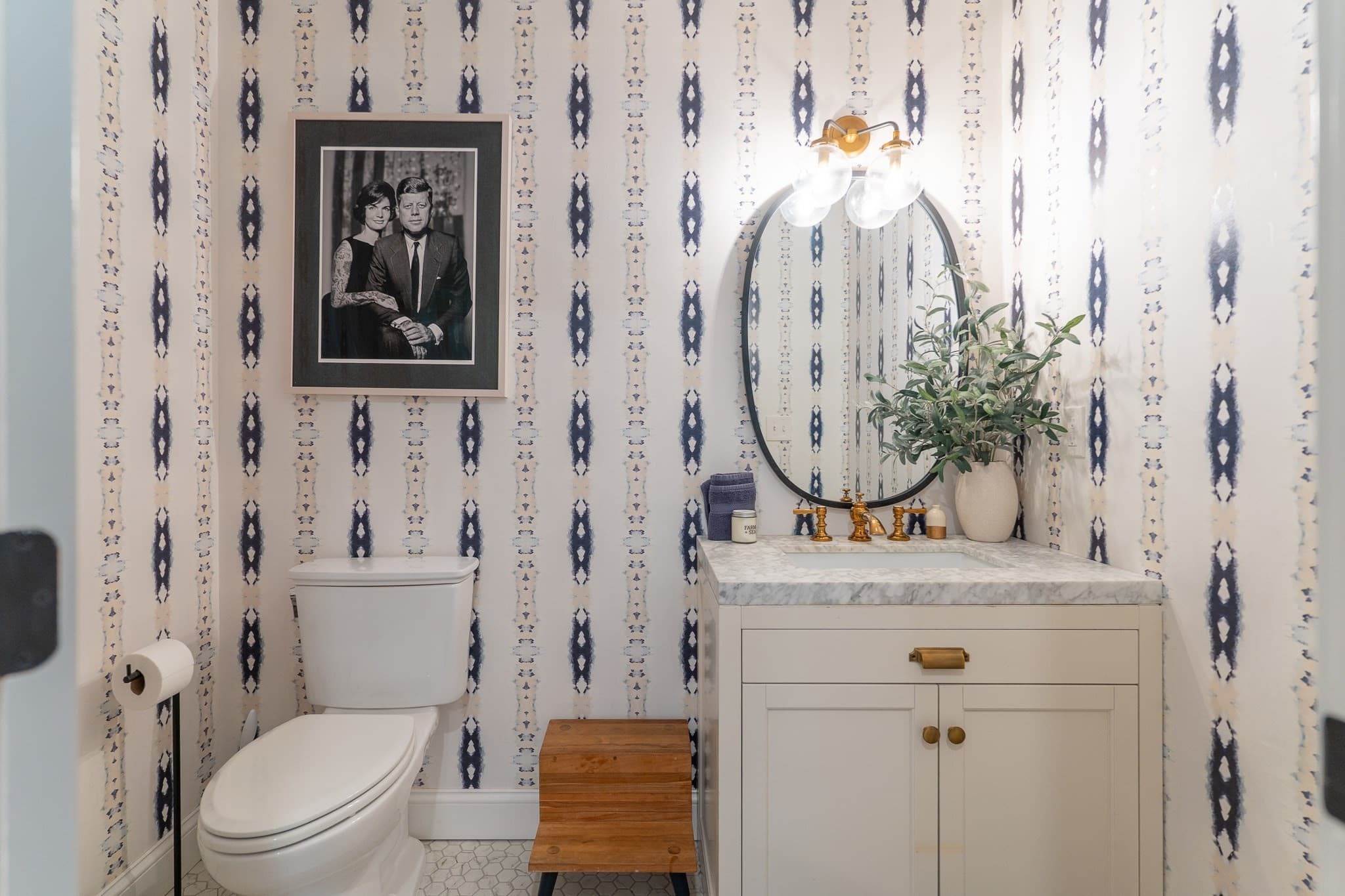 Condominium at 237 Bunker Hill St # 237, Boston MA 02129, Boston, photo 11 of 35