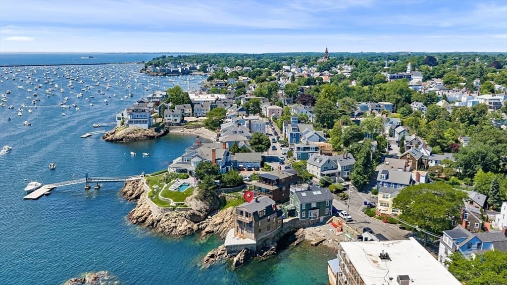 137R Front, Marblehead MA 01945 photo 5