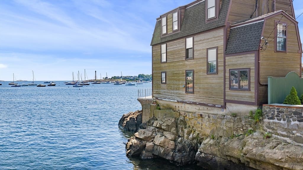 137R Front, Marblehead MA 01945 photo 4
