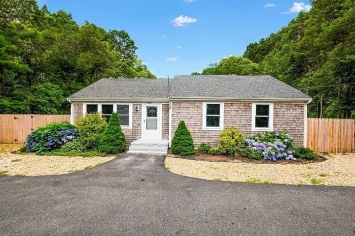 620 Boxberry Hill Road, Falmouth MA 02536 photo 5