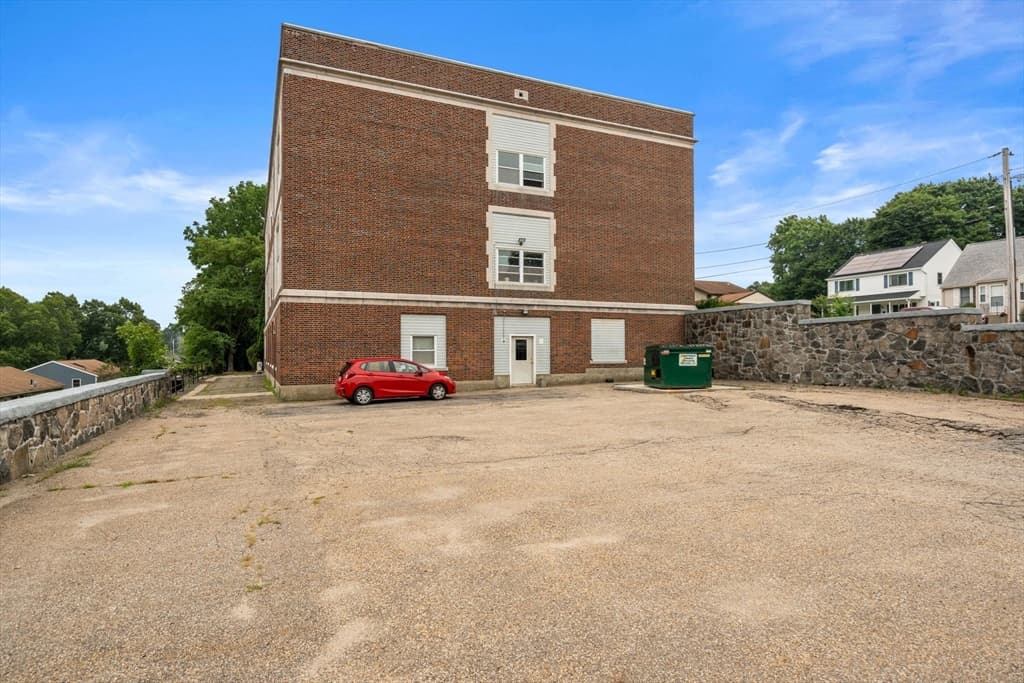 21 Middlesex Ave # 303, Worcester MA 01604 photo 22