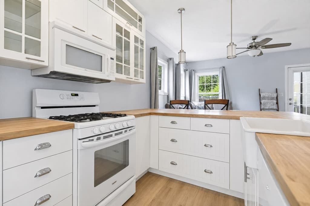 1 Granite Rd, Peabody MA 01960 photo 5