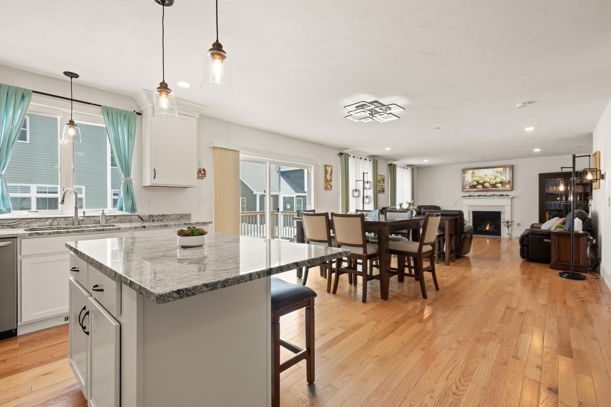 Single Family Residence at 45 Douglas St, Weymouth MA 02190, Weymouth, photo 10 of 40
