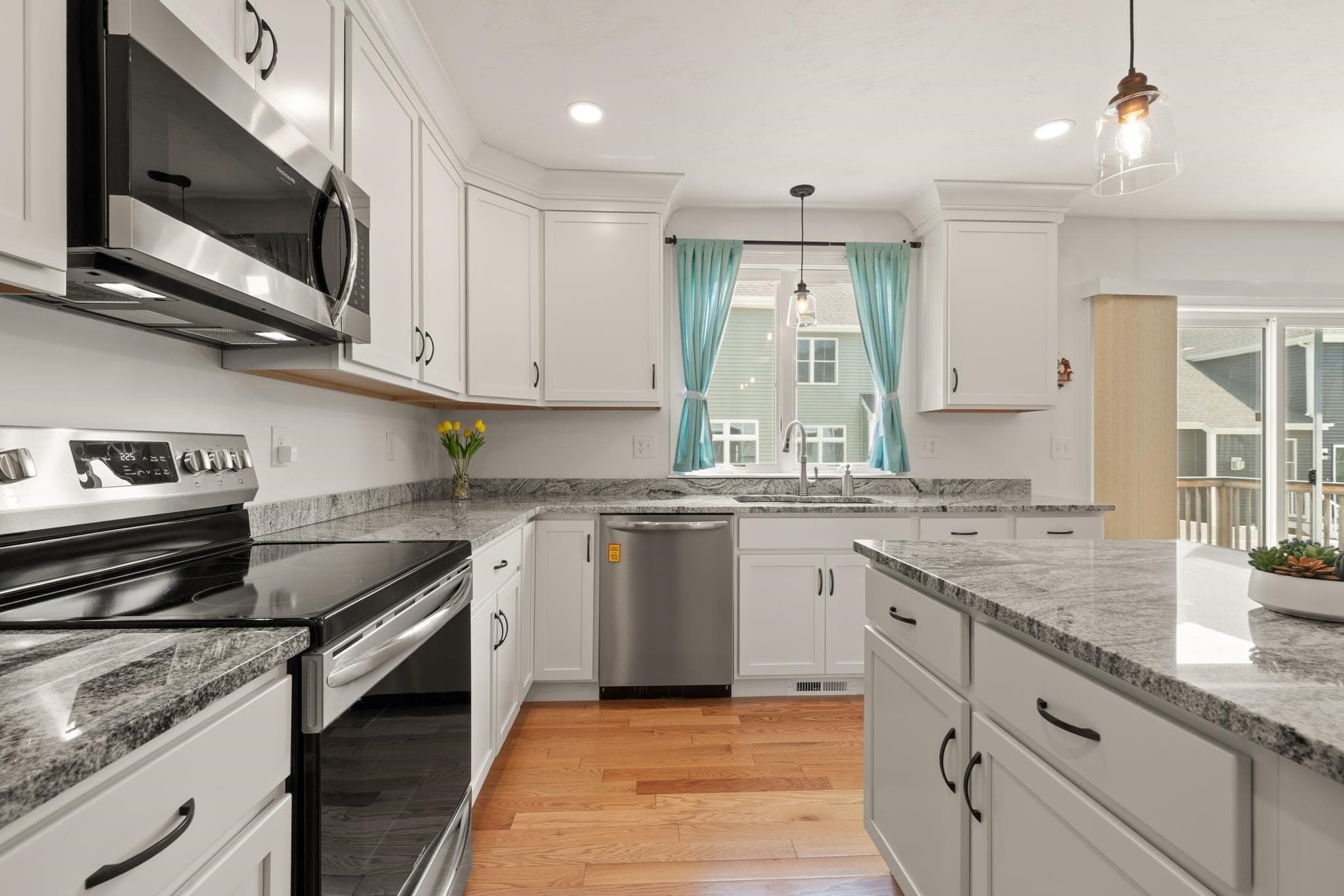 Single Family Residence at 45 Douglas St, Weymouth MA 02190, Weymouth, photo 8 of 40