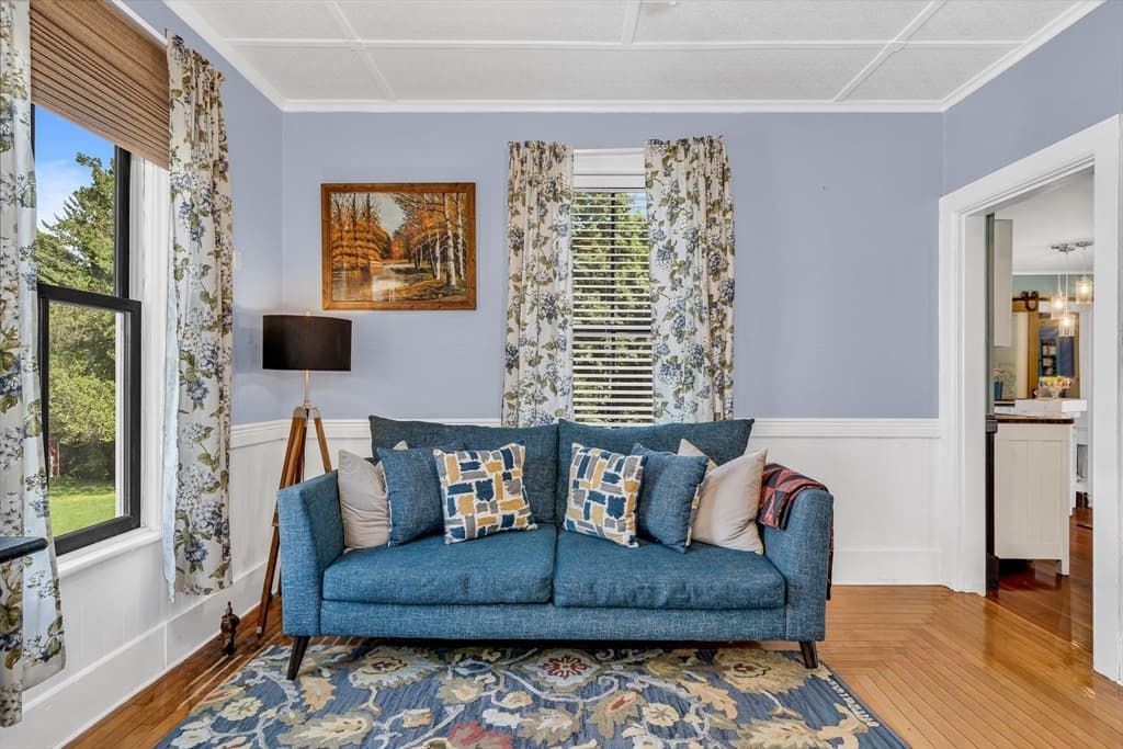 125 Chapin St, Southbridge MA 01550 photo 17