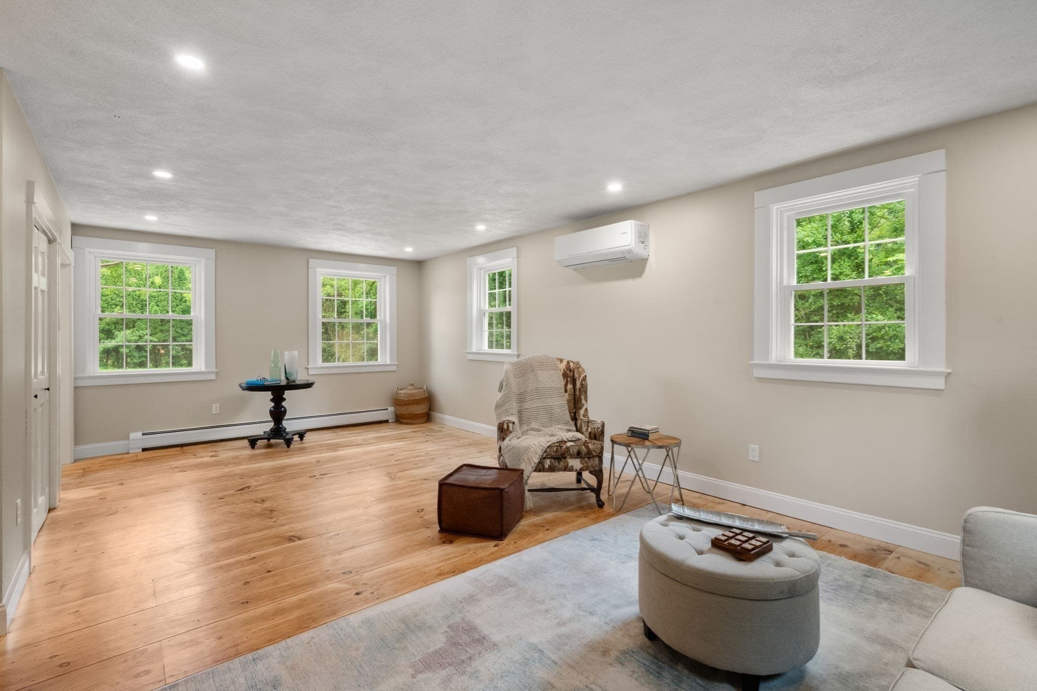 Single Family Residence at 125 Bayview Ave, Berkley MA 02779, Berkley, photo 16 of 39