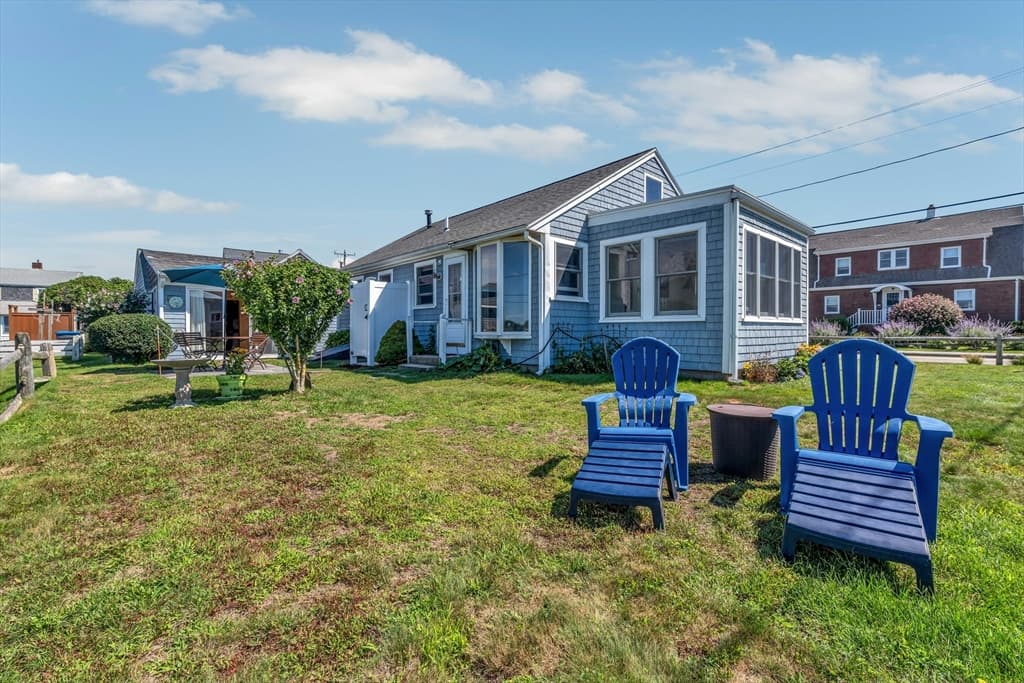 411 Maravista Ave, Falmouth MA 02536 photo 4