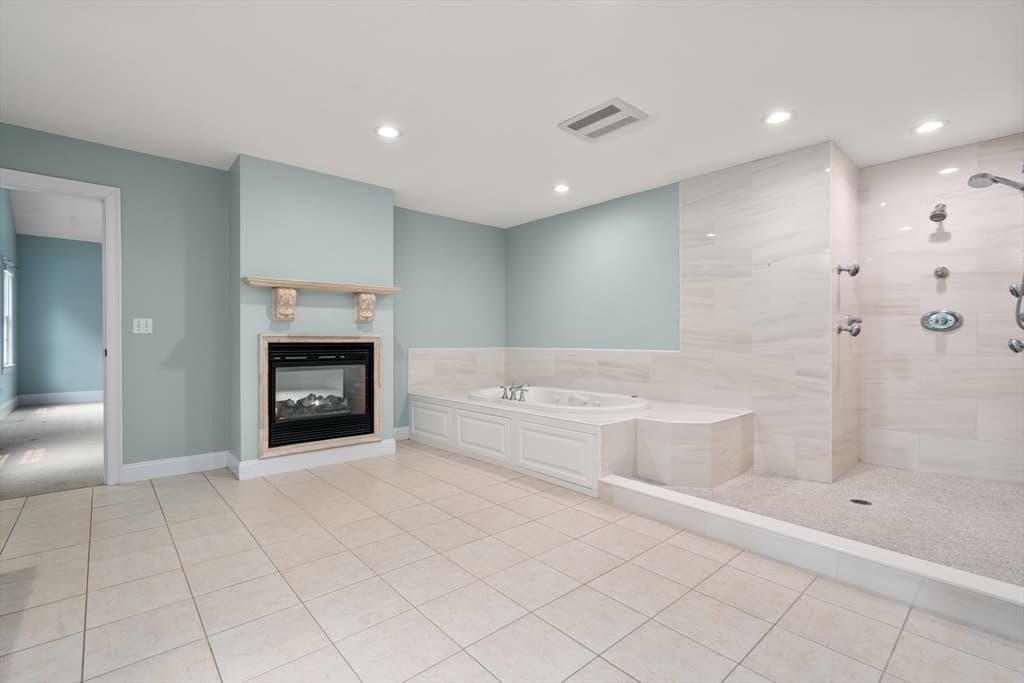 220 Newtown Road, Acton MA 01720 photo 22
