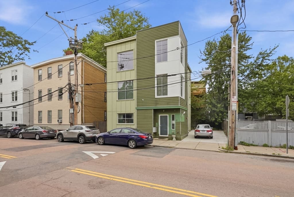 Condominium at 21 Lamartine St # 3, Boston MA 02130, Boston, photo 12 of 16