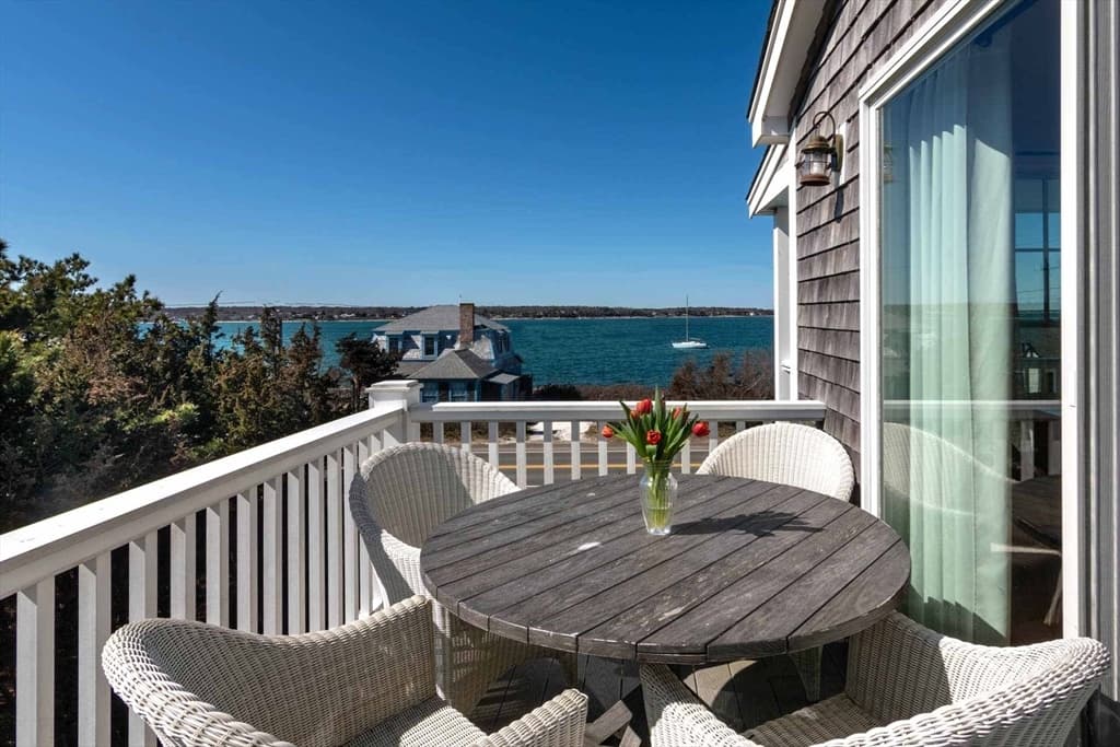 Single Family Residence at 28 Beach Rd, Oak Bluffs MA 02557, photo 13 of 40