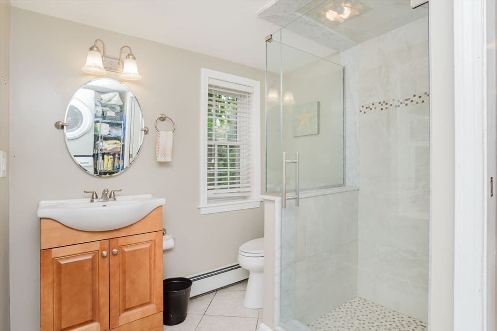 273 Center St, Hanover MA 02339 photo 11