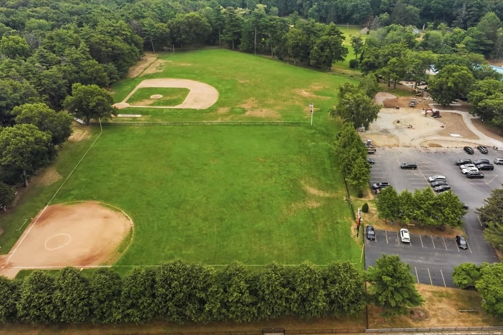 106 Edge Hill Rd, Milton MA 02186 photo 32