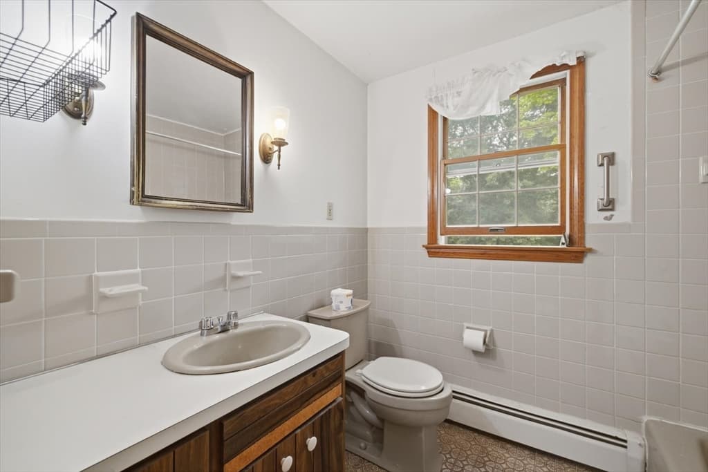 106 Edge Hill Rd, Milton MA 02186 photo 20