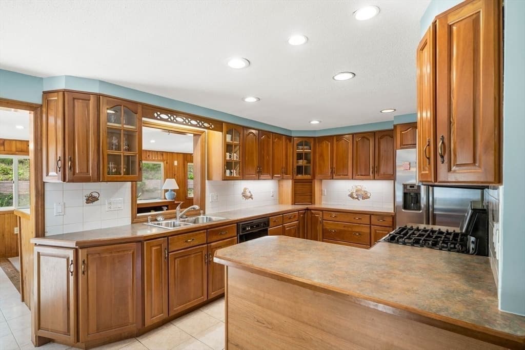 104 Spring View Drive, Lynn MA 01904 photo 7