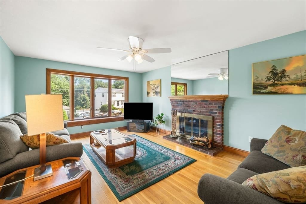 104 Spring View Drive, Lynn MA 01904 photo 3