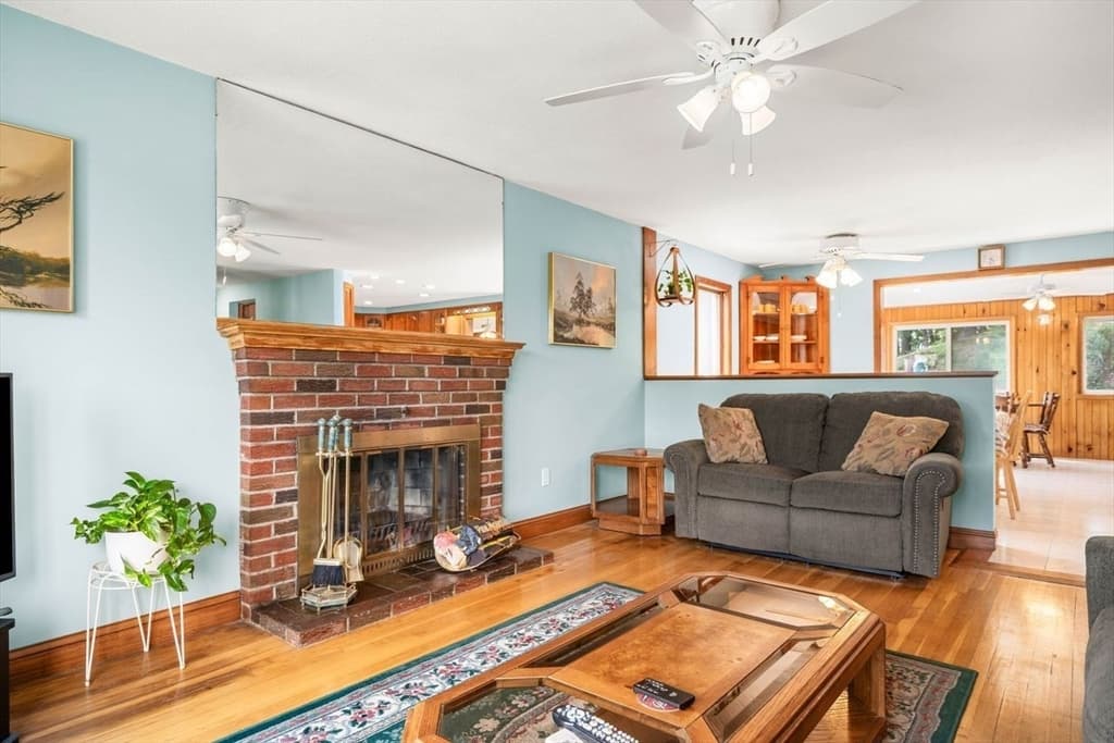 104 Spring View Drive, Lynn MA 01904 photo 5