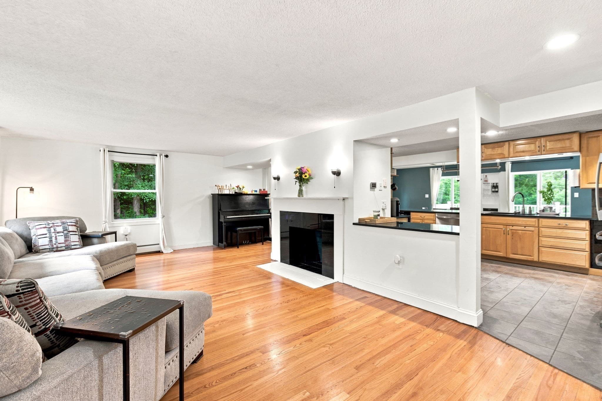 Single Family Residence at 73 Glendale Rd, Hampden MA 01036, Hampden, photo 6 of 42