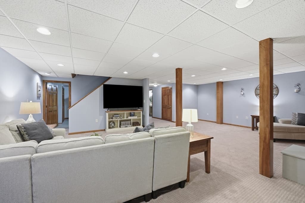 45 Boylston Circle, Shrewsbury MA 01545 photo 35
