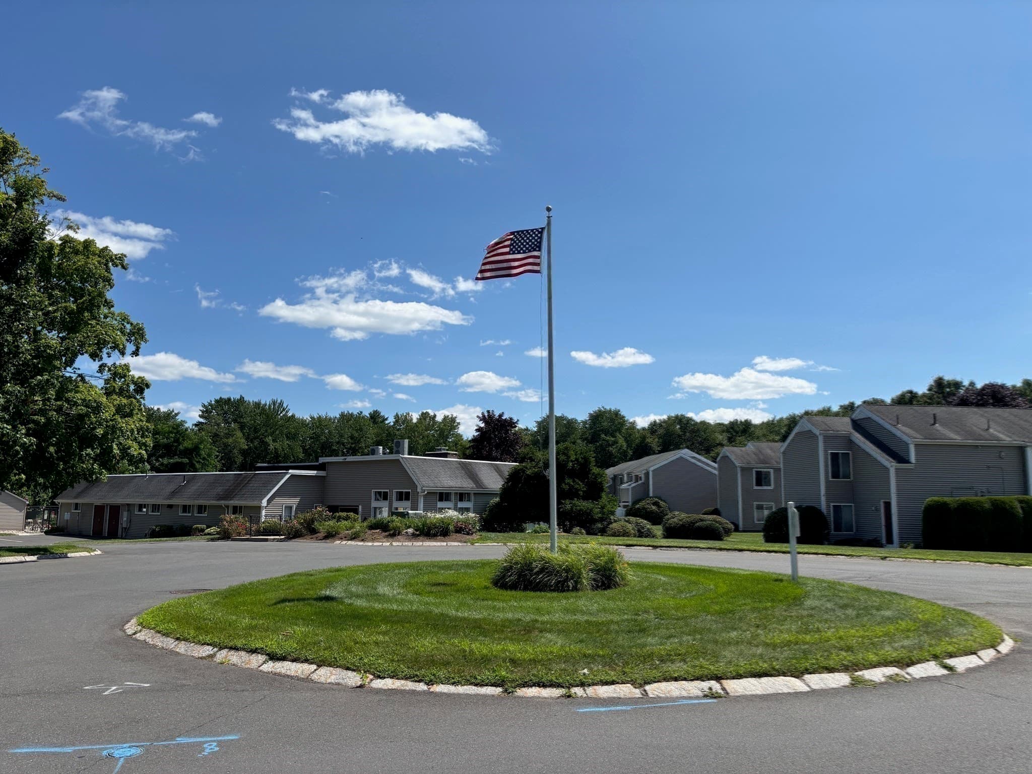Condominium at 220 Nassau Drive # 220, Springfield MA 01129, Springfield, photo 25 of 25