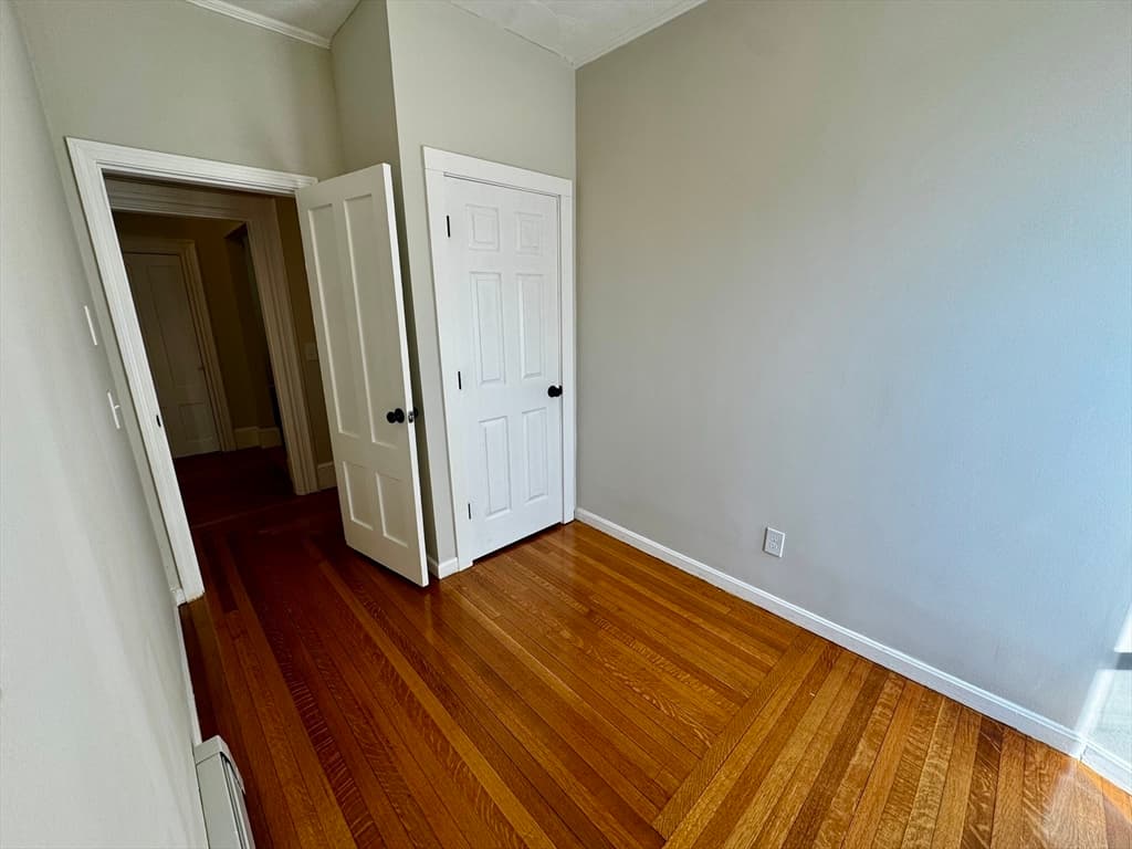 37 Oakes Ave, Southbridge MA 01550 photo 13