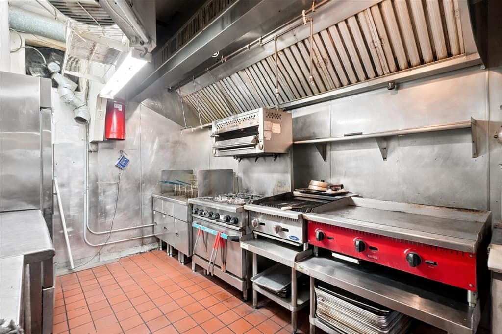 689 Prospect Street, Methuen MA 01844 photo 8