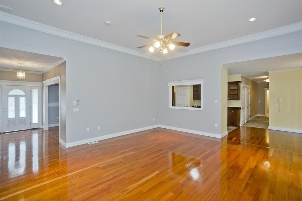 15 Avalon Place, Agawam MA 01030 photo 12