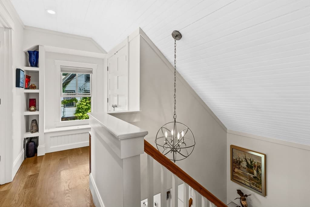24 Cottage St, Provincetown MA 02657 photo 16
