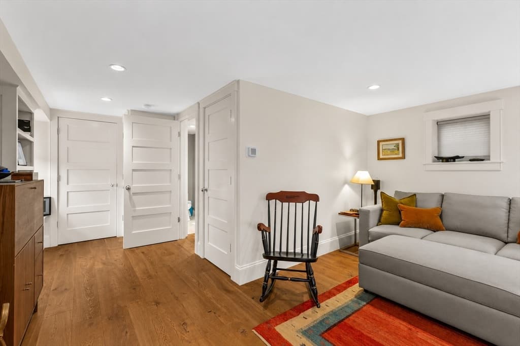 24 Cottage St, Provincetown MA 02657 photo 22