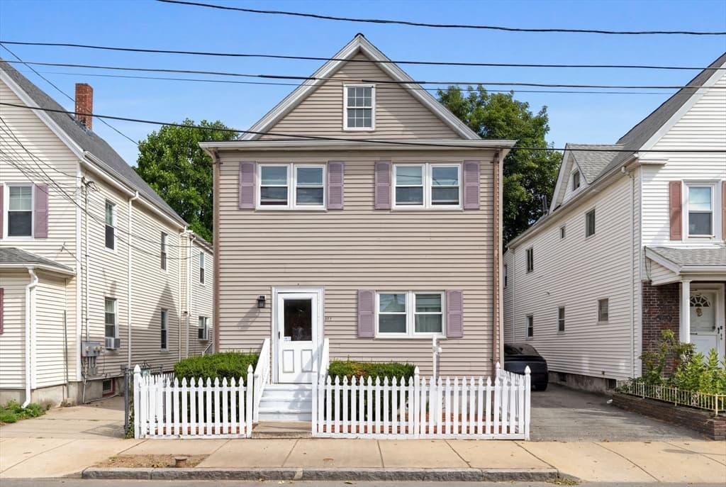 50 Bradford St, Everett MA 02149