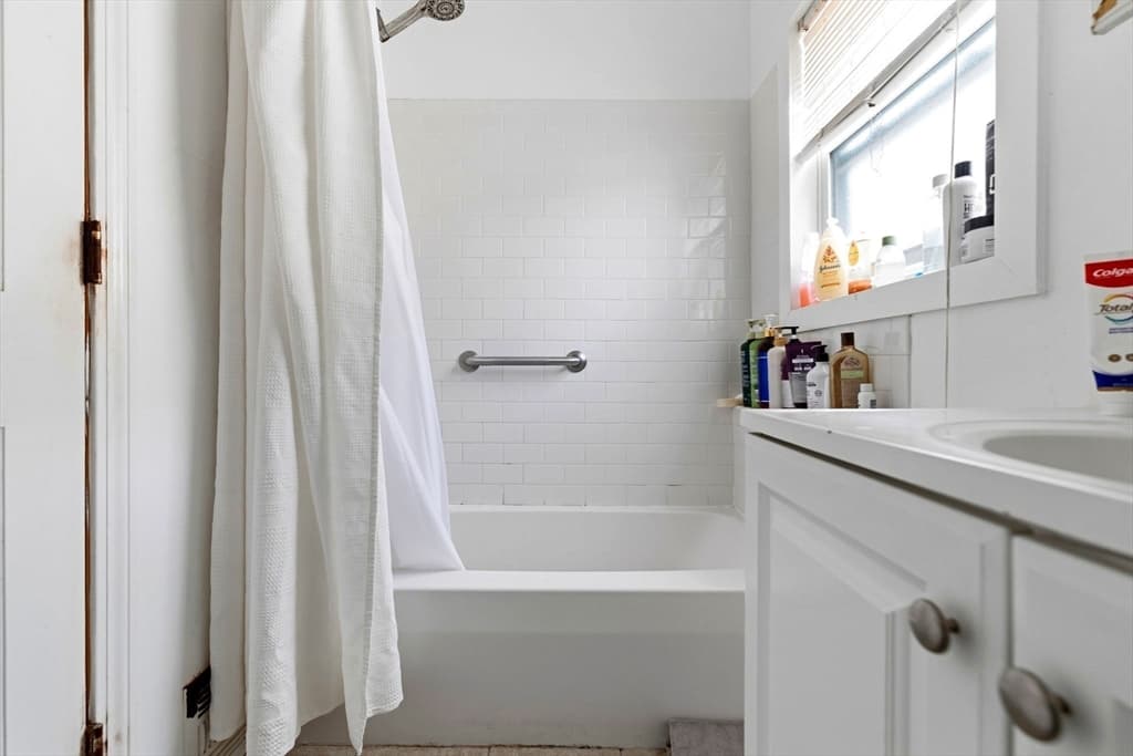 50 Bradford St, Everett MA 02149 photo 24
