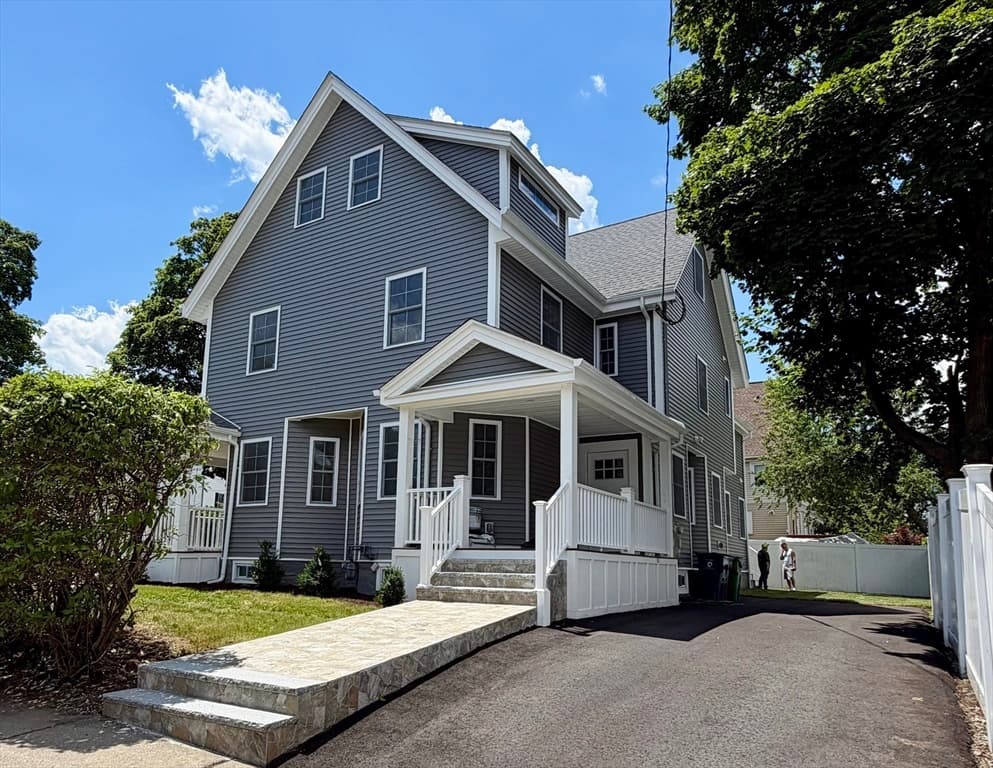 35 Jewett St, Newton MA 02458 photo 2