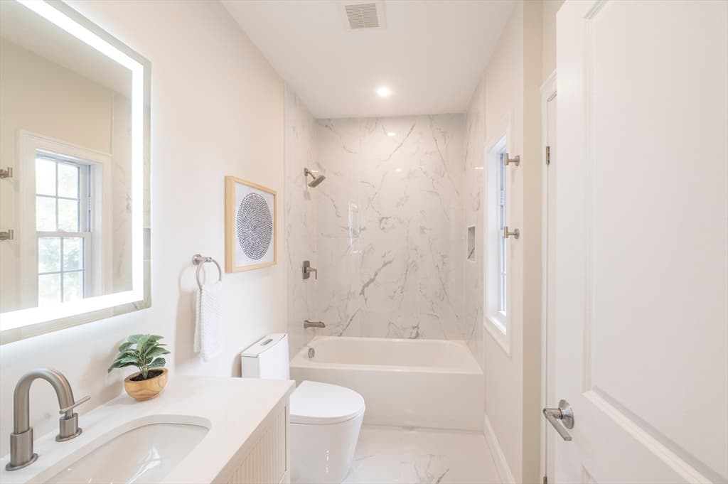 35 Jewett St, Newton MA 02458 photo 9