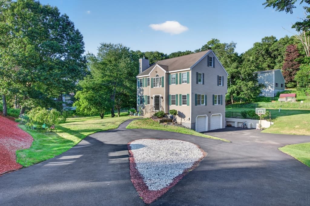 36 Shirley Rd, Shrewsbury MA 01545 photo 2