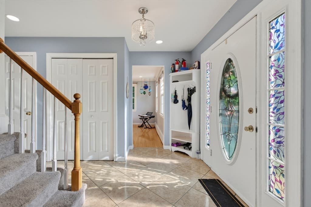 36 Shirley Rd, Shrewsbury MA 01545 photo 3