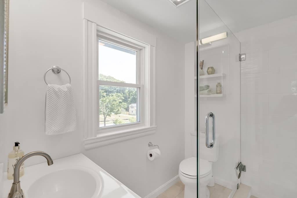 10 Parker Ave, Newton MA 02459 photo 28