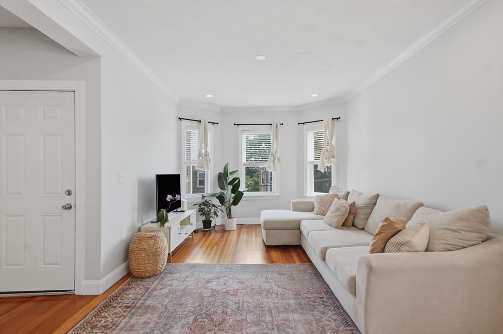 15 Juliette St # 2, Boston MA 02122 photo 6