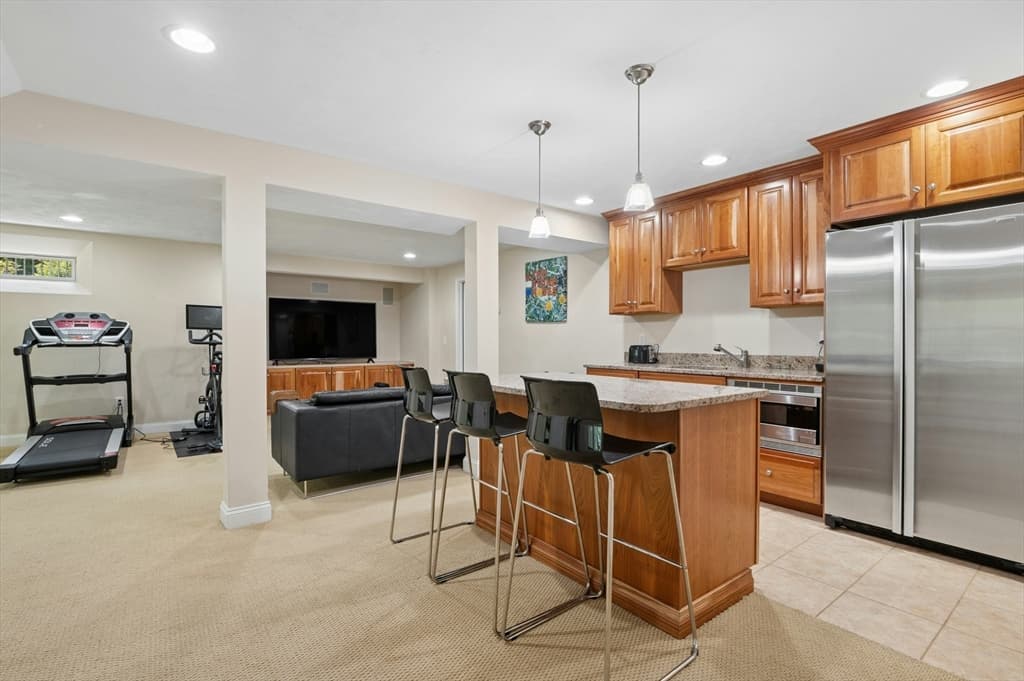 10 Burnett Road, Southborough MA 01772 photo 31