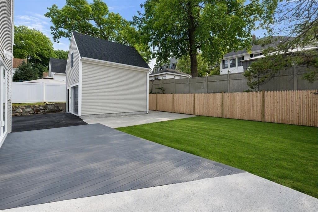 24 N Byron Ave, Brockton MA 02301 photo 34