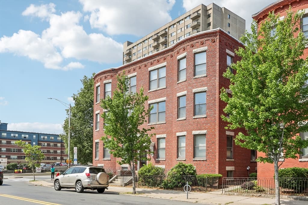 550 Main # 5, Malden MA 02148 photo 2